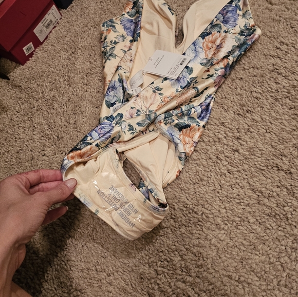 Zimmerman swimsuit - Picture 5 of 5